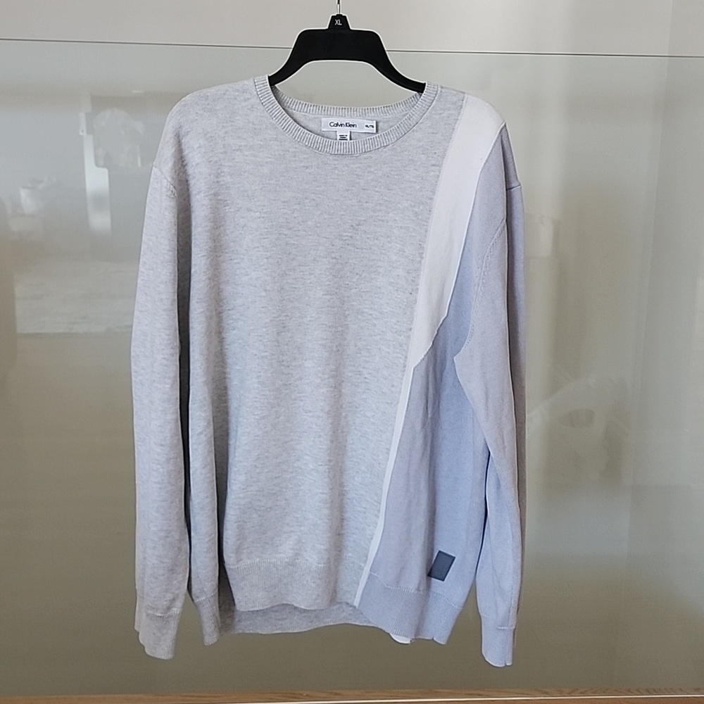 Calvin Klein men's sweater.  Size XXL